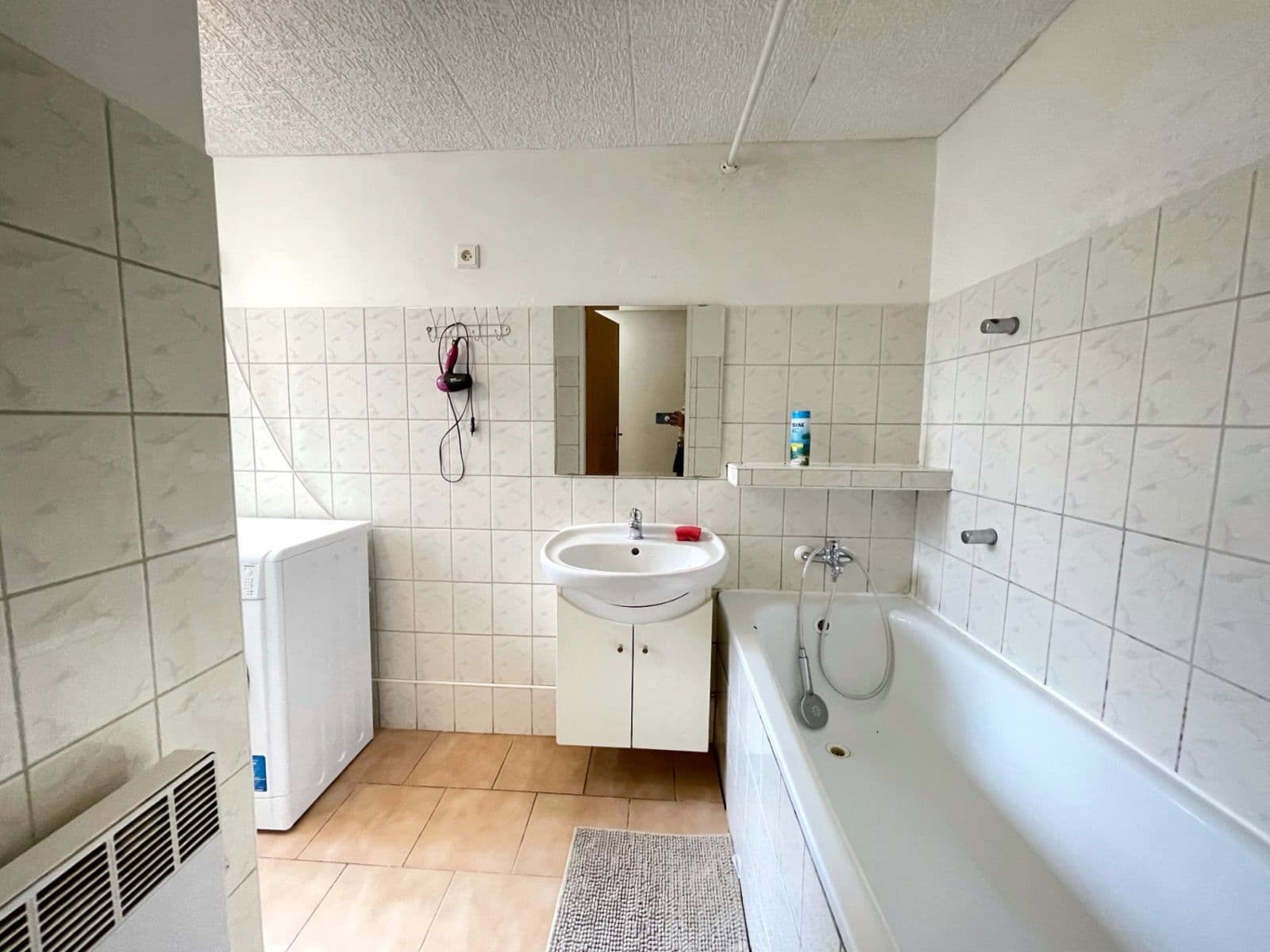 Pronájem bytu 1+1 44 m², Husitská, Praha, Praha Pronájem bytu 1+1 44 m², Husitská, Praha, Praha