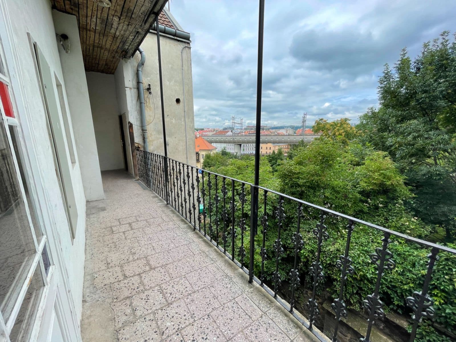 Pronájem bytu 1+1 44 m², Husitská, Praha, Praha Pronájem bytu 1+1 44 m², Husitská, Praha, Praha