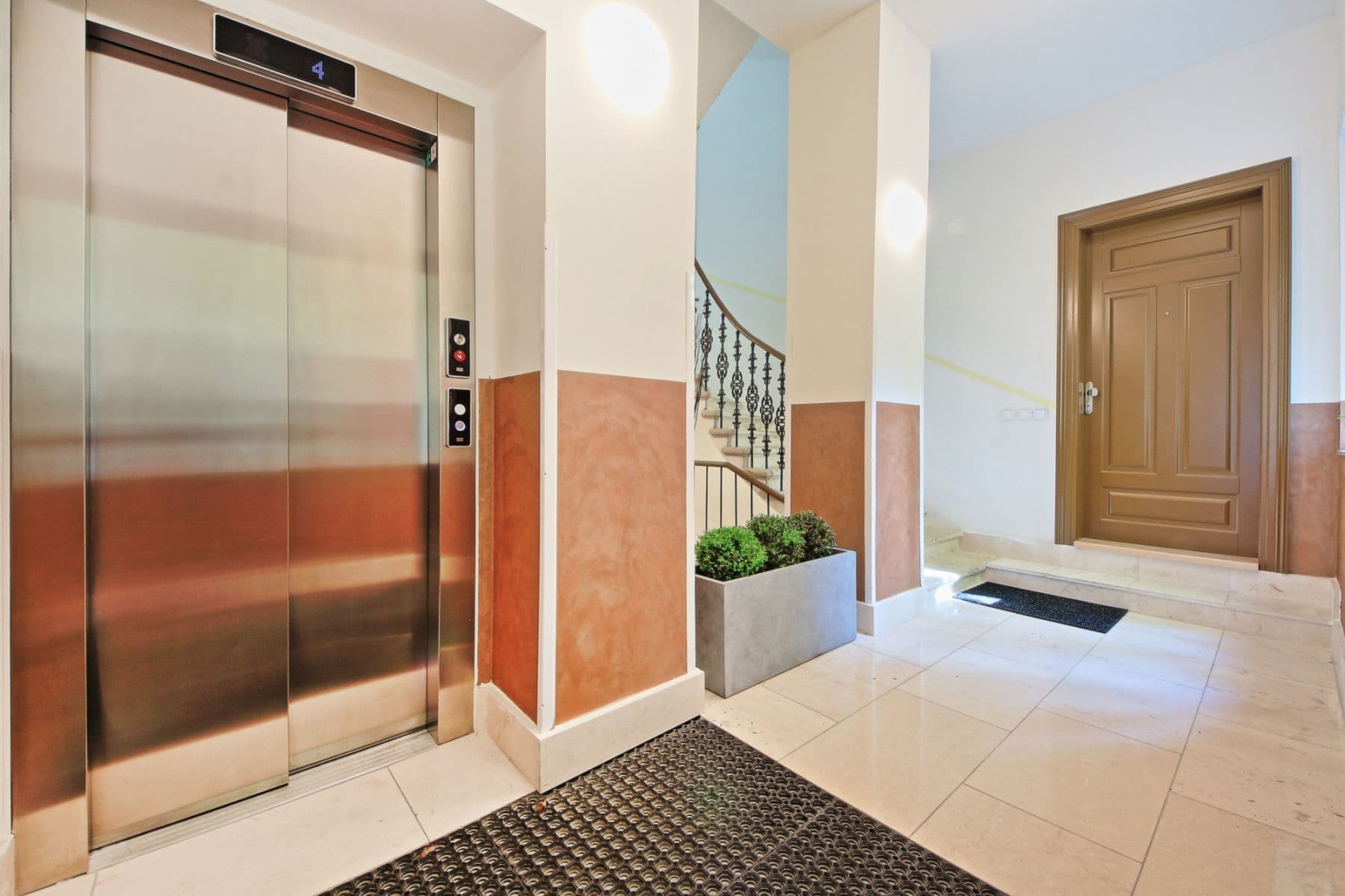 Pronájem bytu  110 m², Na Bojišti, Praha, Praha Pronájem bytu  110 m², Na Bojišti, Praha, Praha