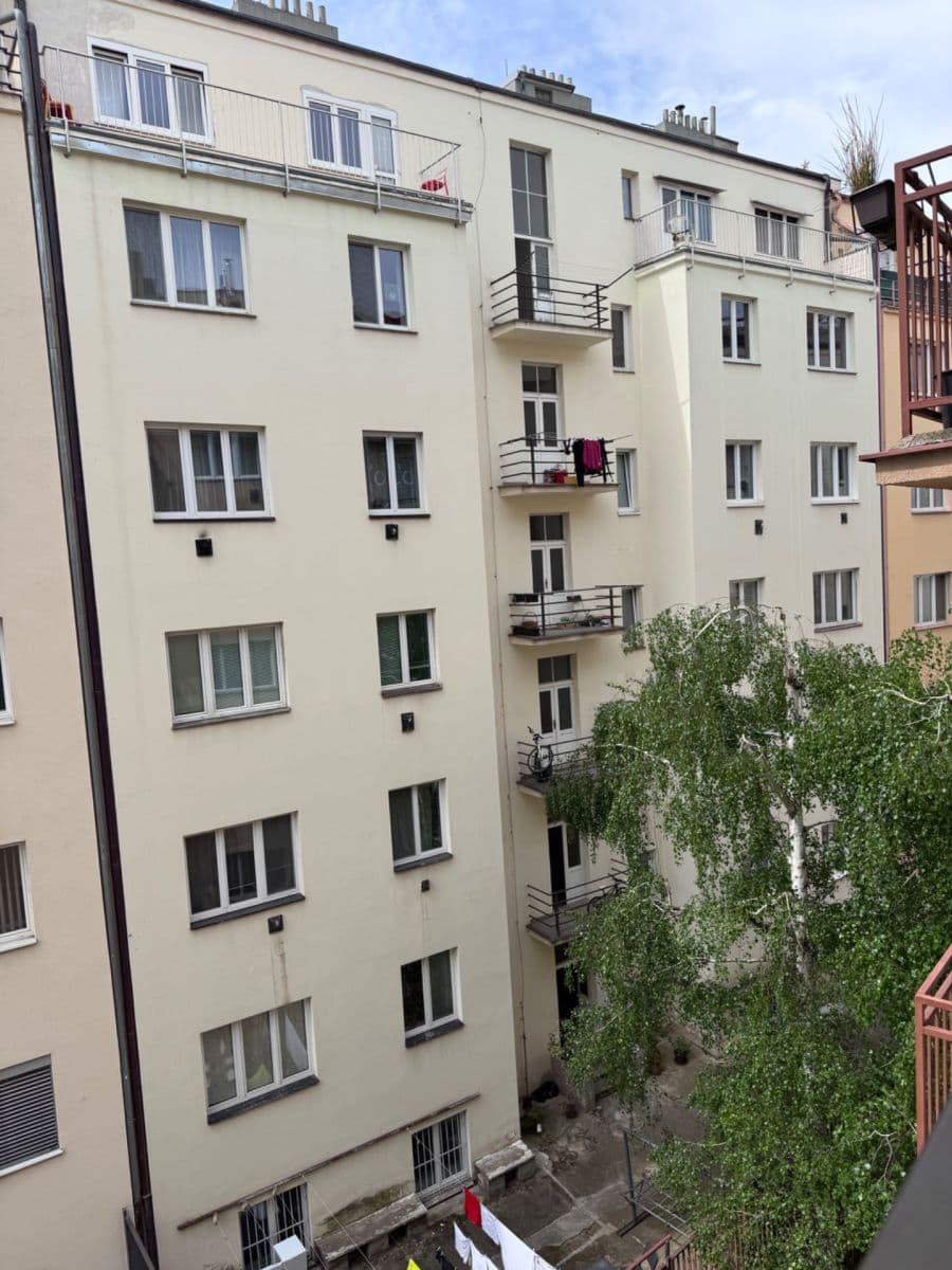 Pronájem bytu 1+1 35 m², Terronská, Praha, Praha Pronájem bytu 1+1 35 m², Terronská, Praha, Praha