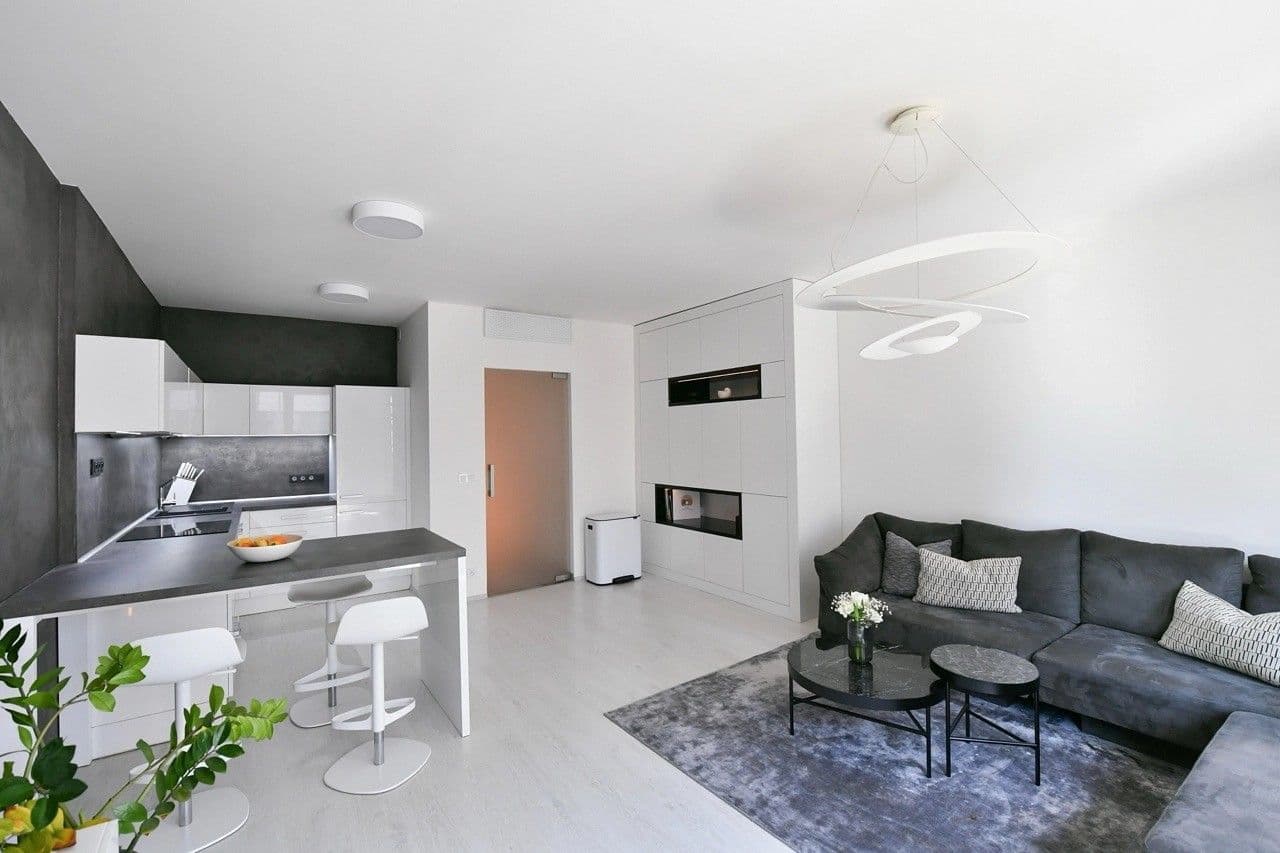 Pronájem bytu 3+kk 83 m², Petržílkova, Praha, Praha Pronájem bytu 3+kk 83 m², Petržílkova, Praha, Praha