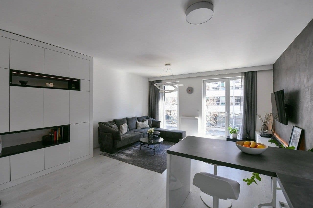 Pronájem bytu 3+kk 83 m², Petržílkova, Praha, Praha Pronájem bytu 3+kk 83 m², Petržílkova, Praha, Praha