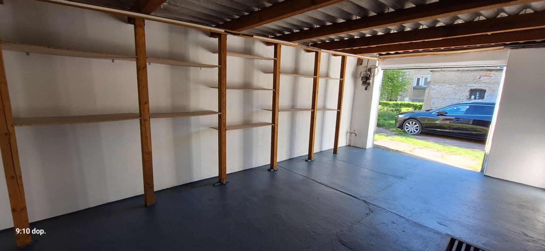 Pronájem garáže 20 m², Odolena Voda, Středočeský kraj Pronájem garáže 20 m², Odolena Voda, Středočeský kraj