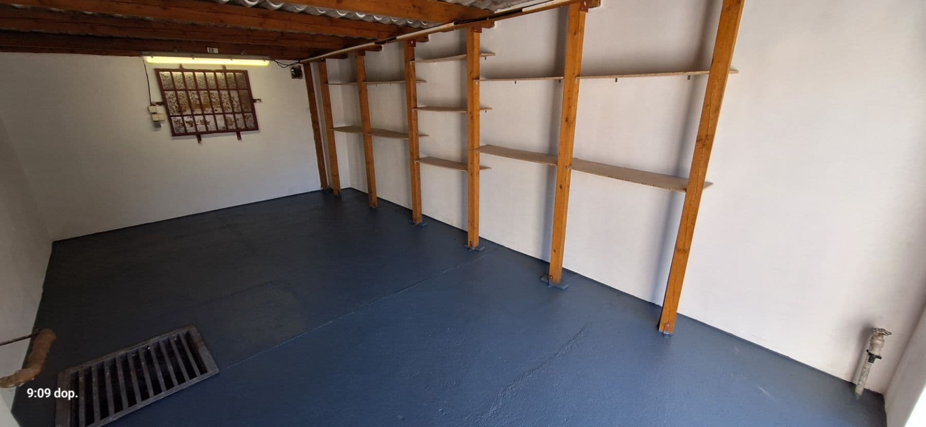 Pronájem garáže 20 m², Odolena Voda, Středočeský kraj Pronájem garáže 20 m², Odolena Voda, Středočeský kraj