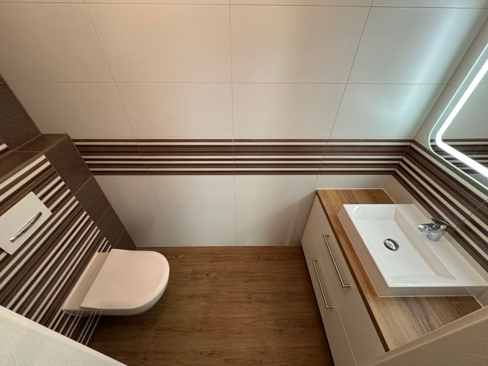 Pronájem domu 296 m², pozemek 1.662 m², Kunice, Středočeský kraj Pronájem domu 296 m², pozemek 1.662 m², Kunice, Středočeský kraj