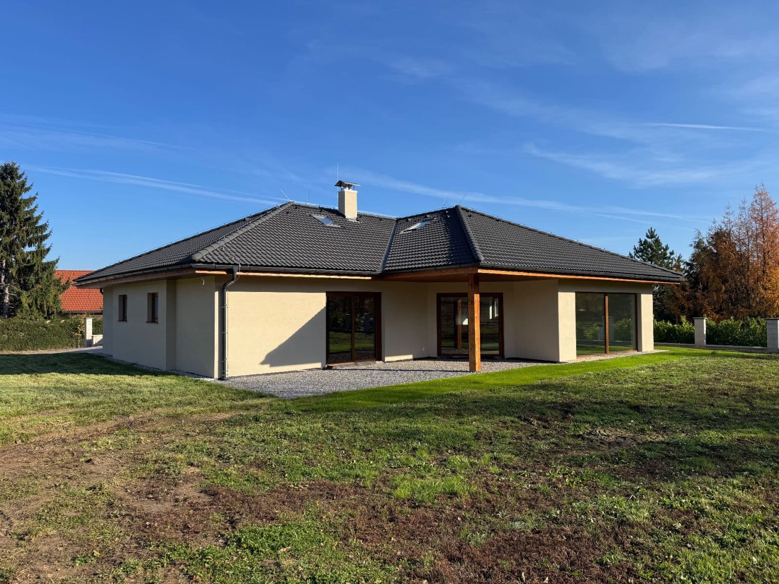 Pronájem domu 296 m², pozemek 1.662 m², Kunice, Středočeský kraj Pronájem domu 296 m², pozemek 1.662 m², Kunice, Středočeský kraj