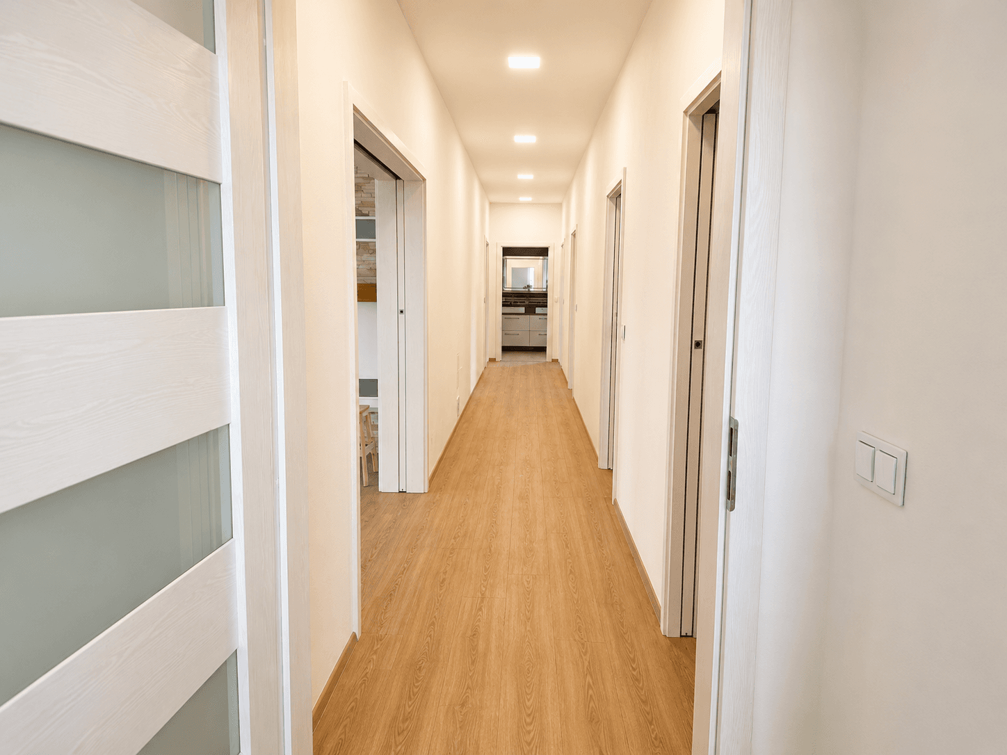 Pronájem domu 296 m², pozemek 1.662 m², Kunice, Středočeský kraj Pronájem domu 296 m², pozemek 1.662 m², Kunice, Středočeský kraj