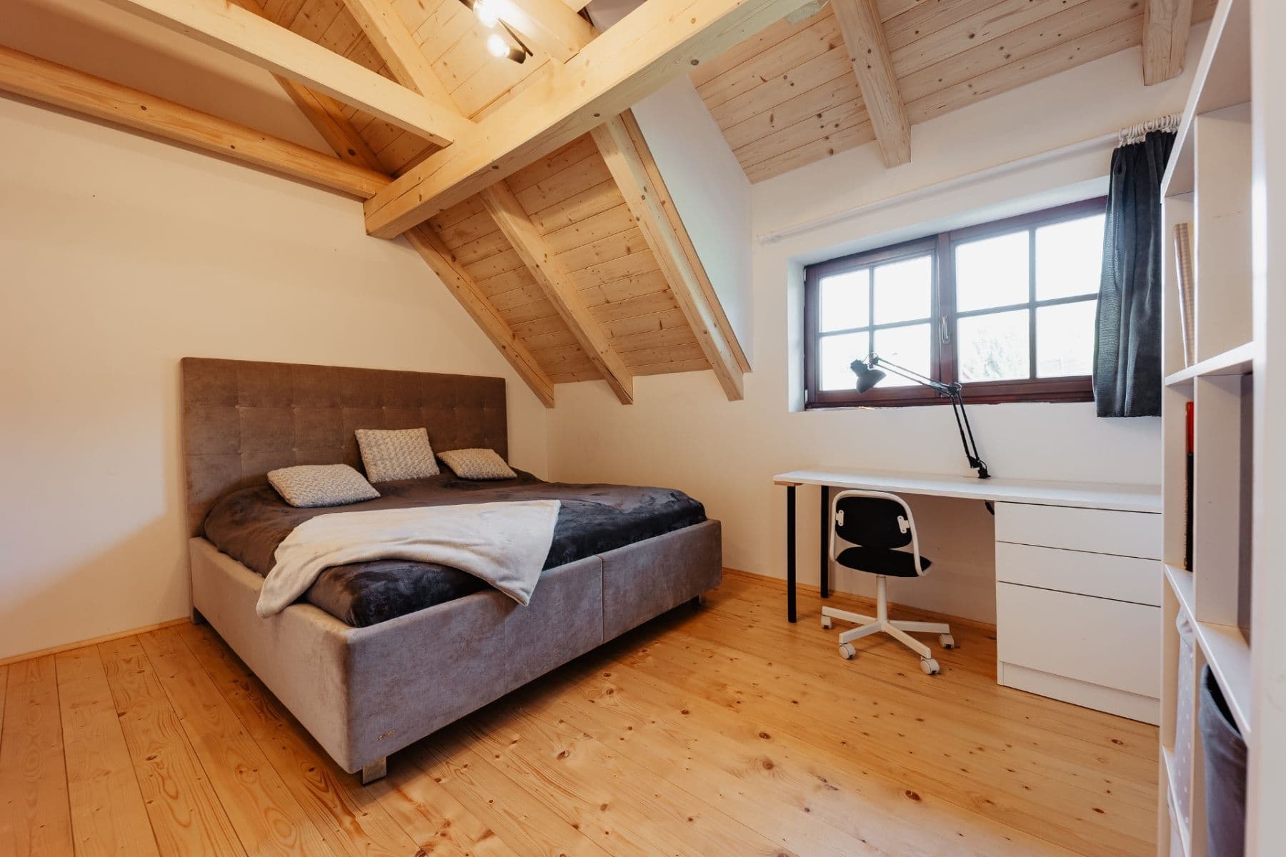 Prodej domu 425 m², pozemek 1.451 m², Lužany, Královéhradecký kraj Prodej domu 425 m², pozemek 1.451 m², Lužany, Královéhradecký kraj