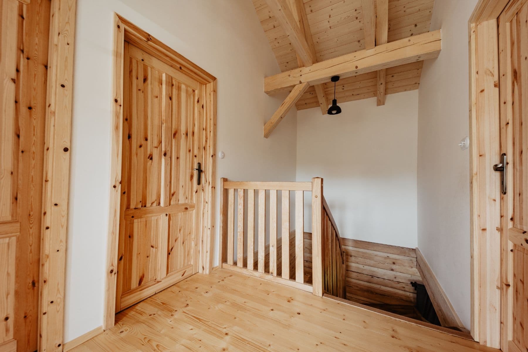 Prodej domu 425 m², pozemek 1.451 m², Lužany, Královéhradecký kraj Prodej domu 425 m², pozemek 1.451 m², Lužany, Královéhradecký kraj