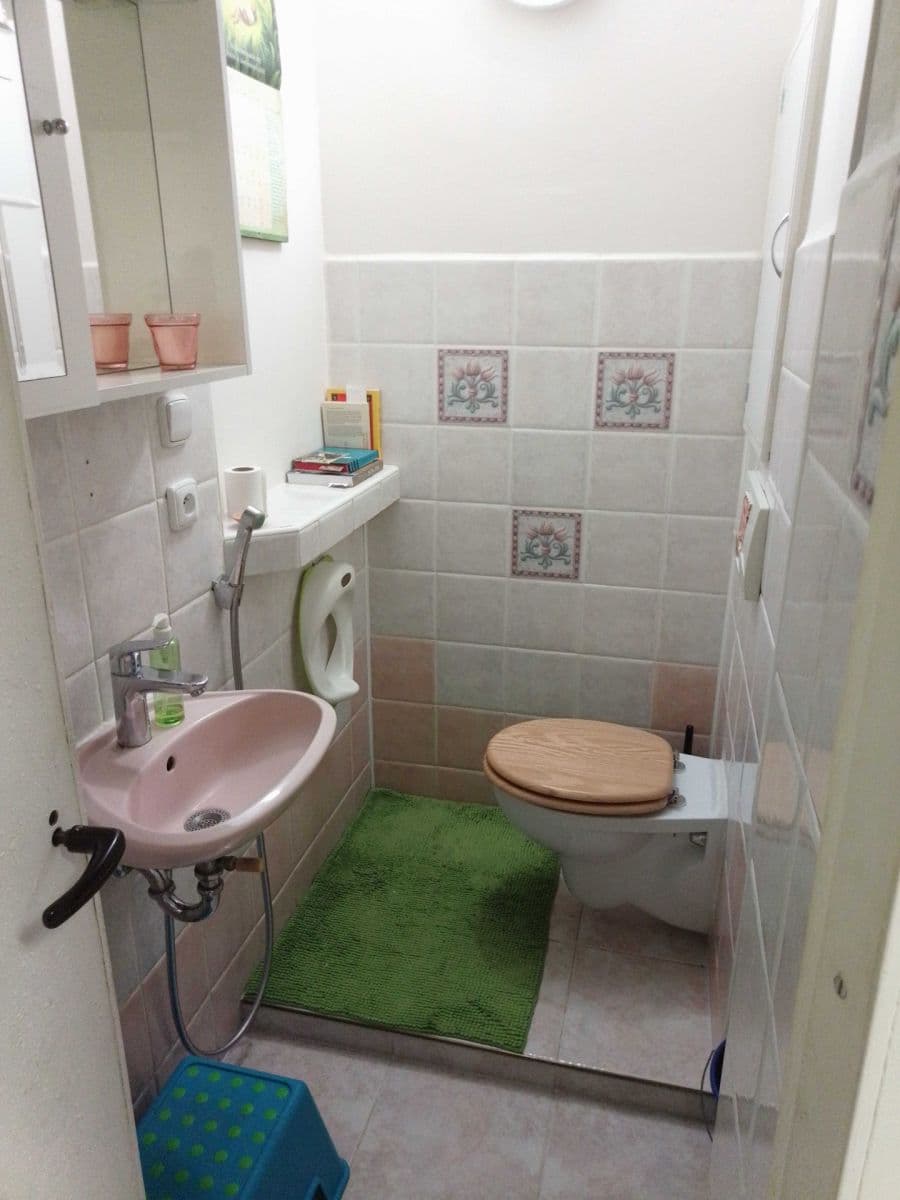 Pronájem bytu 3+1 71 m², Lazecká, Olomouc, Olomoucký kraj Pronájem bytu 3+1 71 m², Lazecká, Olomouc, Olomoucký kraj