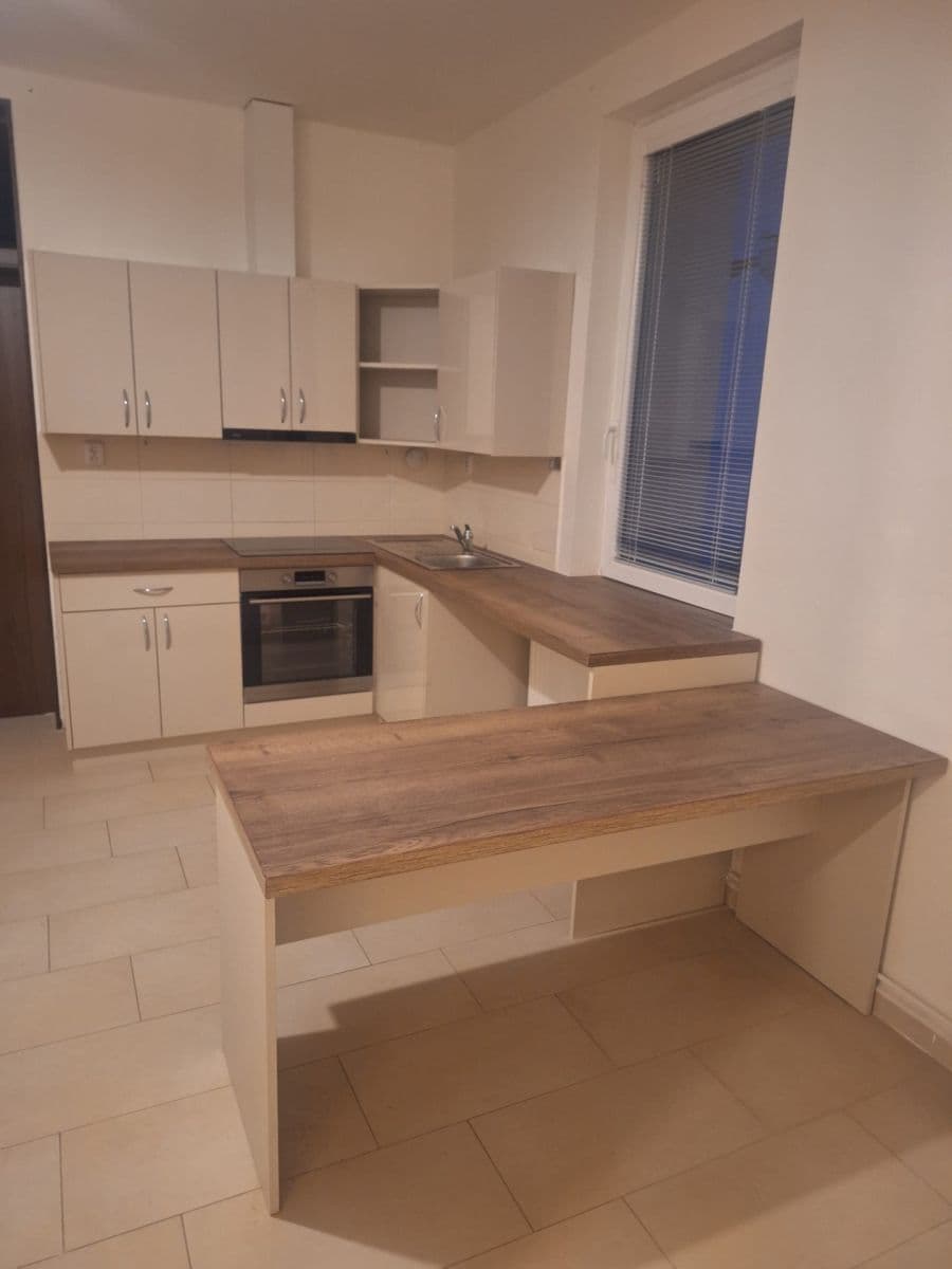 Pronájem bytu 2+kk 58 m², Smetanova, Hořovice, Středočeský kraj Pronájem bytu 2+kk 58 m², Smetanova, Hořovice, Středočeský kraj
