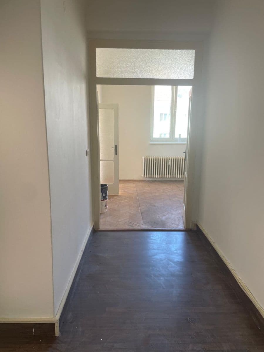 Prodej bytu 3+1 79 m², Prachnerova, Praha, Praha Prodej bytu 3+1 79 m², Prachnerova, Praha, Praha