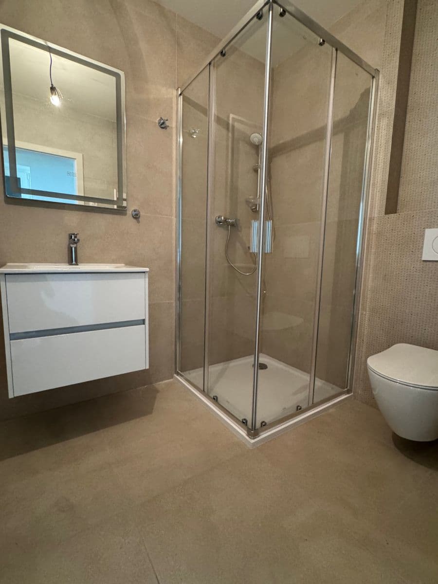 Pronájem bytu 2+kk 45 m², Chvalova, Praha, Praha Pronájem bytu 2+kk 45 m², Chvalova, Praha, Praha