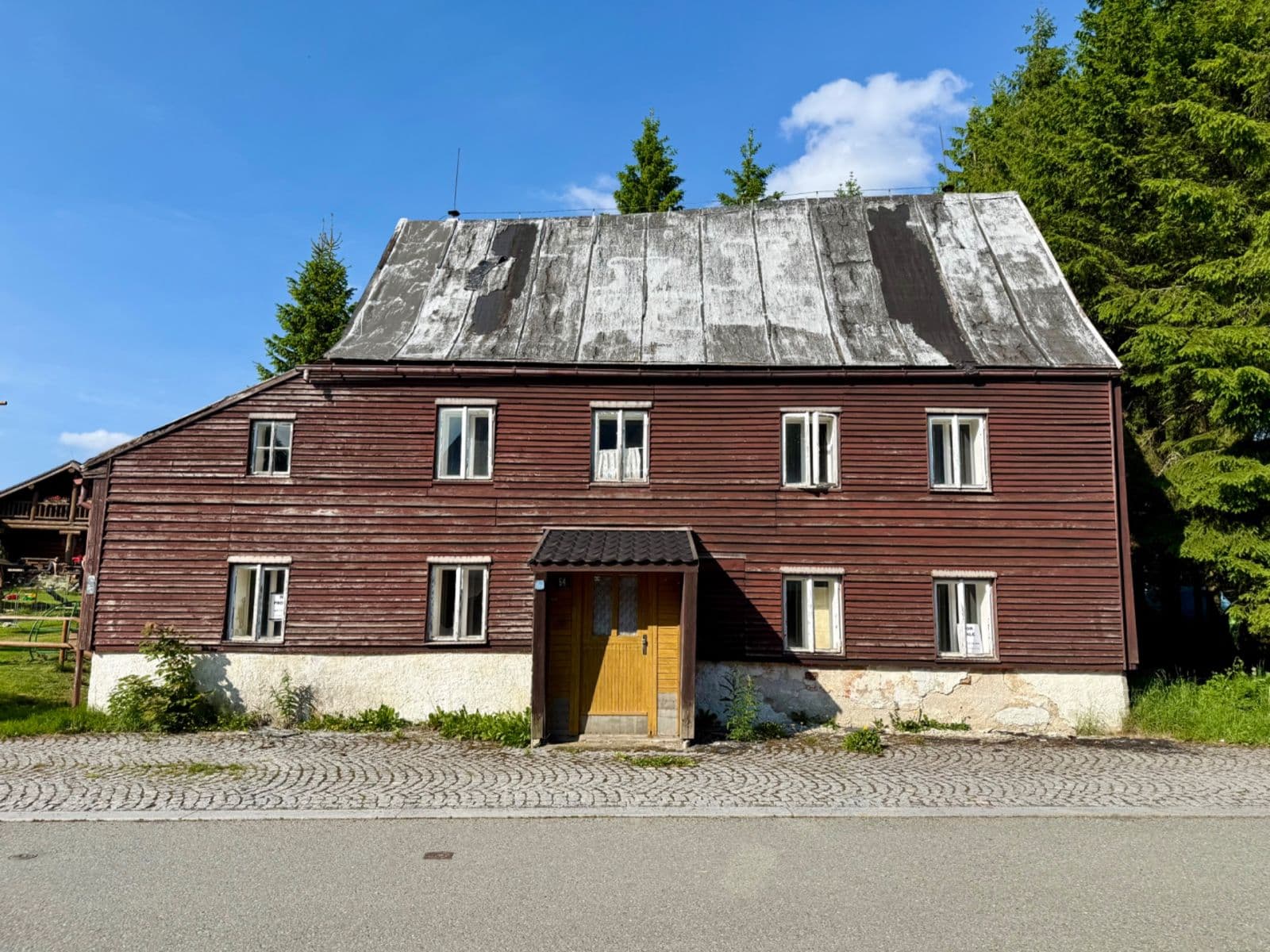 Prodej domu 189 m², pozemek 498 m², Boží Dar, Karlovarský kraj Prodej domu 189 m², pozemek 498 m², Boží Dar, Karlovarský kraj