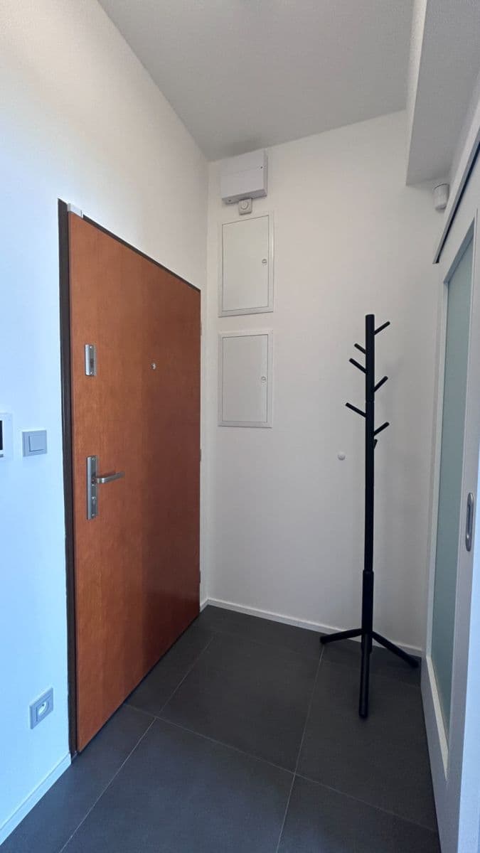 Pronájem bytu 2+kk 53 m², Viklefova, Praha, Praha Pronájem bytu 2+kk 53 m², Viklefova, Praha, Praha