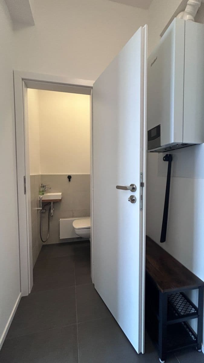 Pronájem bytu 2+kk 53 m², Viklefova, Praha, Praha Pronájem bytu 2+kk 53 m², Viklefova, Praha, Praha