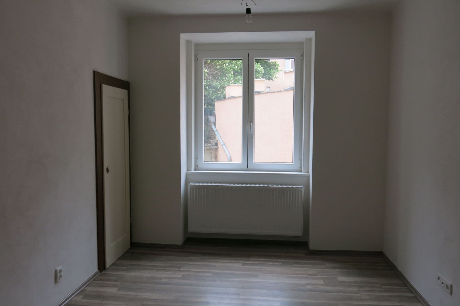 Pronájem bytu 1+1 28 m², Na Hutích, Praha, Praha Pronájem bytu 1+1 28 m², Na Hutích, Praha, Praha