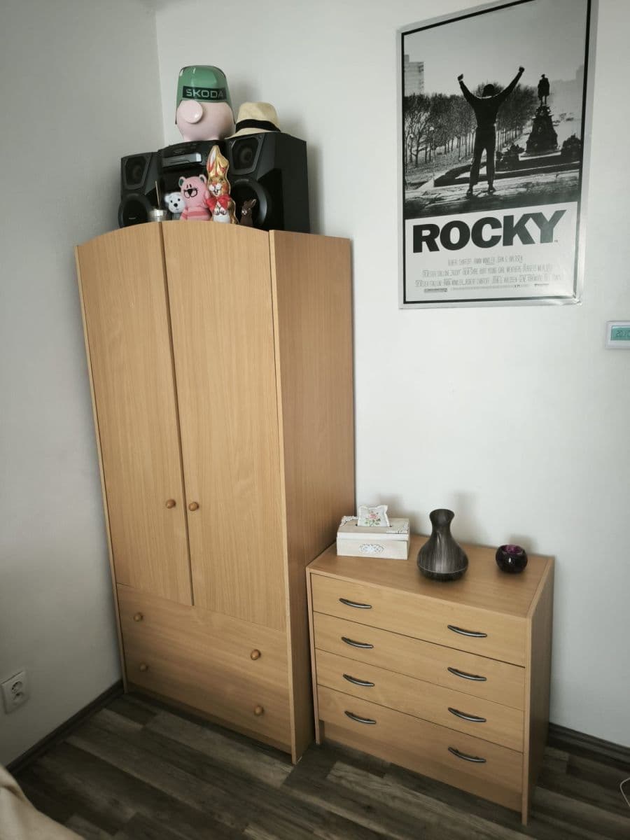 Pronájem bytu 1+1 28 m², Na Hutích, Praha, Praha Pronájem bytu 1+1 28 m², Na Hutích, Praha, Praha