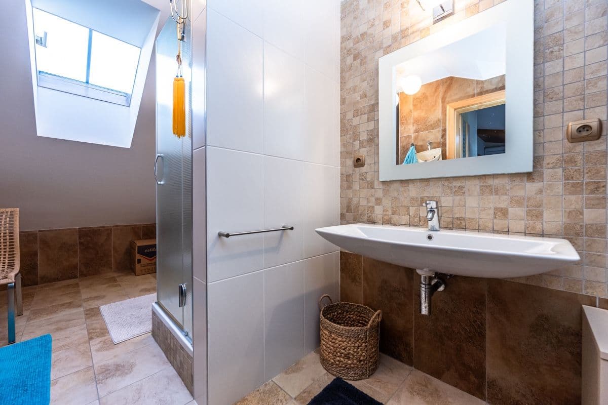 Prodej bytu 3+kk 158 m², Korunní, Praha, Praha Prodej bytu 3+kk 158 m², Korunní, Praha, Praha