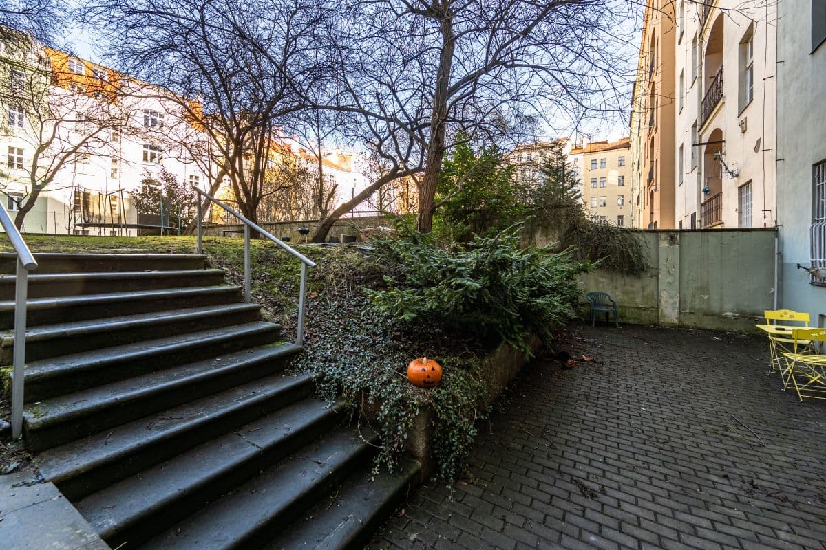 Prodej bytu 3+kk 158 m², Korunní, Praha, Praha Prodej bytu 3+kk 158 m², Korunní, Praha, Praha