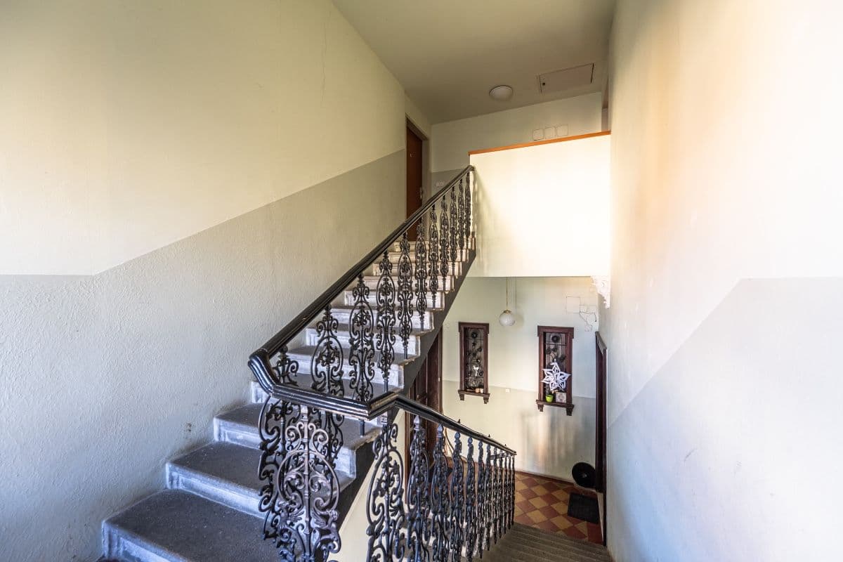 Prodej bytu 3+kk 158 m², Korunní, Praha, Praha Prodej bytu 3+kk 158 m², Korunní, Praha, Praha