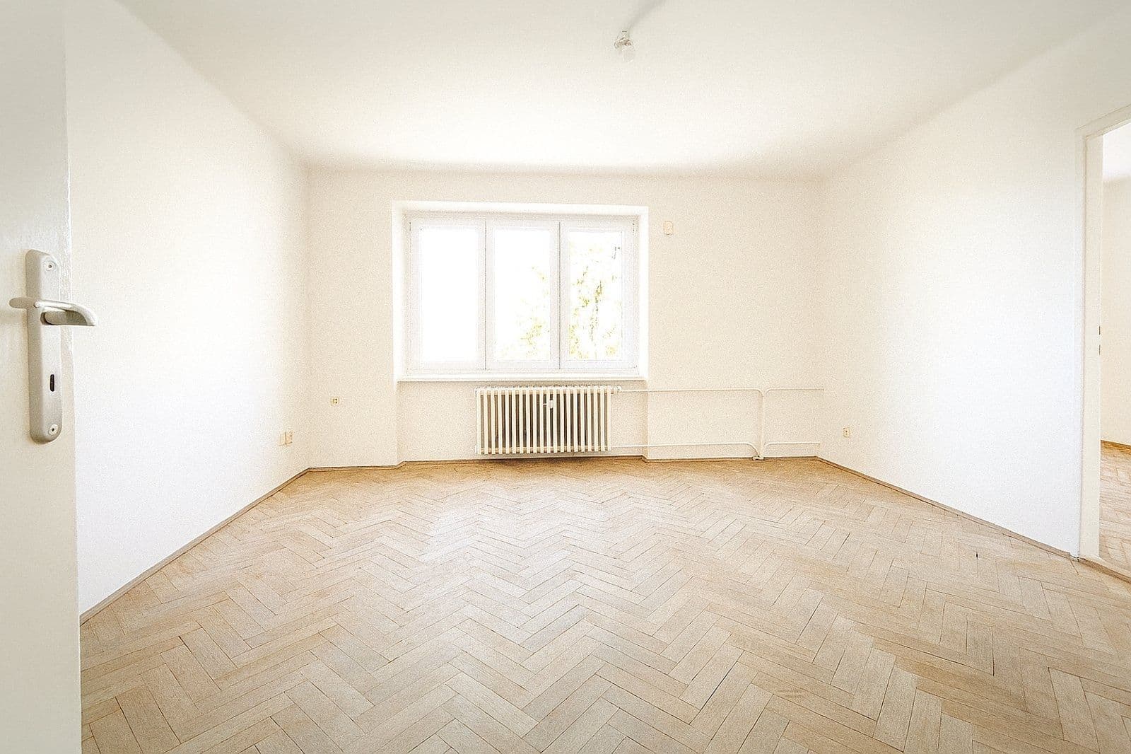 Pronájem bytu 2+1 52 m², nám. Budovatelů, Karviná, Moravskoslezský kraj Pronájem bytu 2+1 52 m², nám. Budovatelů, Karviná, Moravskoslezský kraj