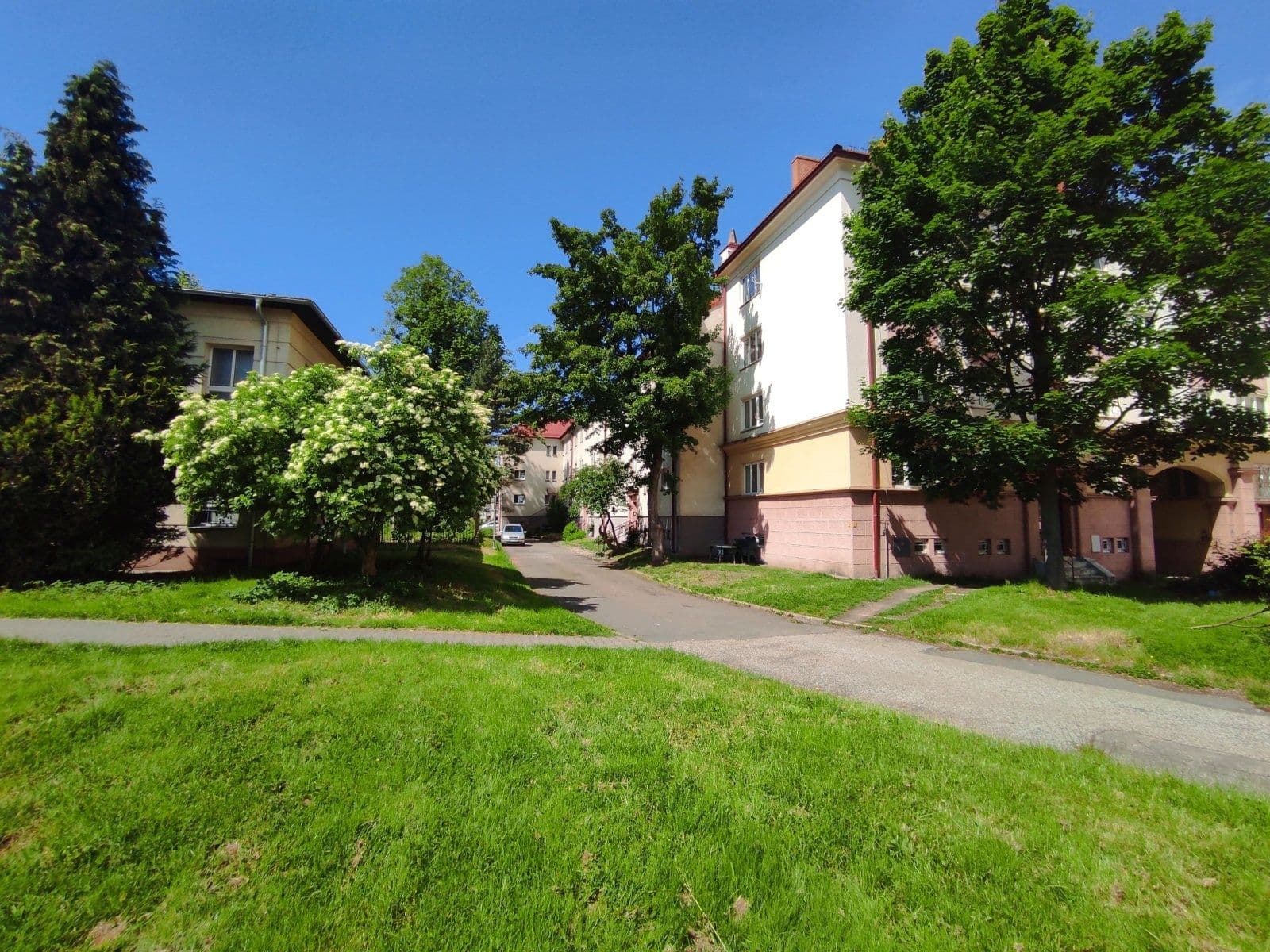 Pronájem bytu 2+1 52 m², nám. Budovatelů, Karviná, Moravskoslezský kraj Pronájem bytu 2+1 52 m², nám. Budovatelů, Karviná, Moravskoslezský kraj