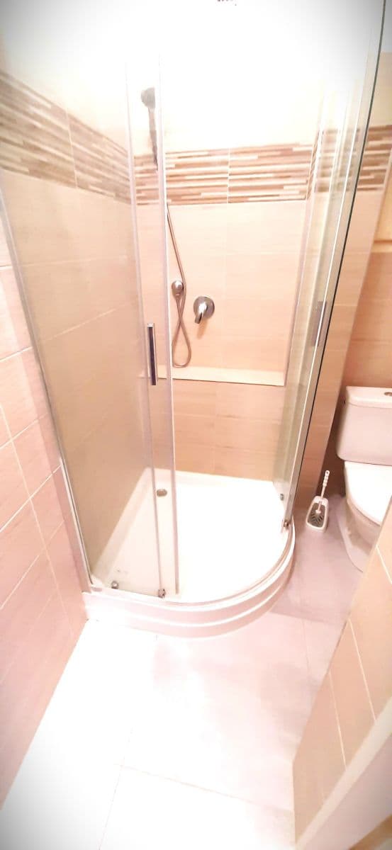 Pronájem bytu 2+kk 48 m², náměstí Dr. Václava Holého, Praha, Praha Pronájem bytu 2+kk 48 m², náměstí Dr. Václava Holého, Praha, Praha