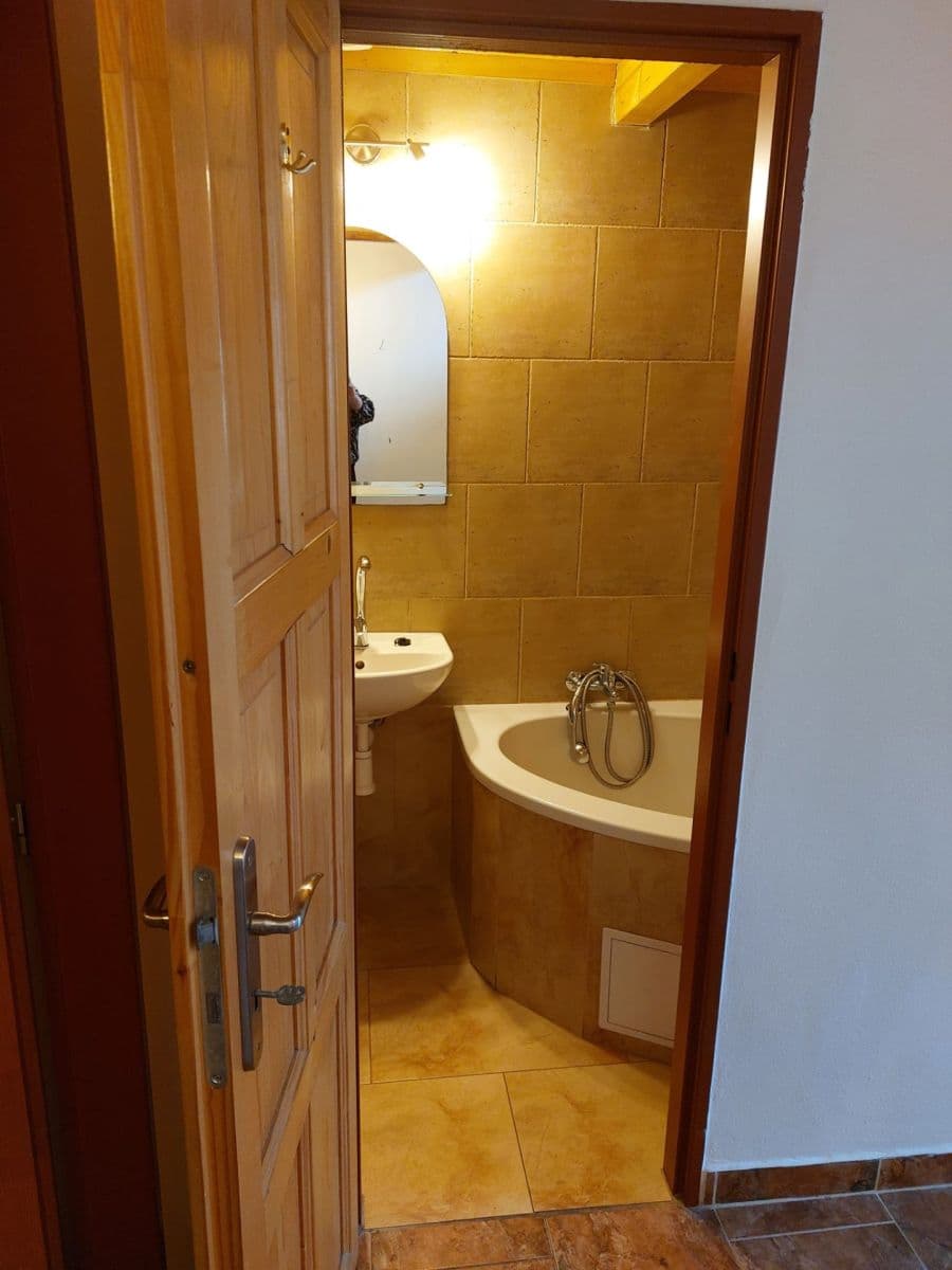 Pronájem bytu 2+kk 56 m², Plzeňská, Praha, Praha Pronájem bytu 2+kk 56 m², Plzeňská, Praha, Praha