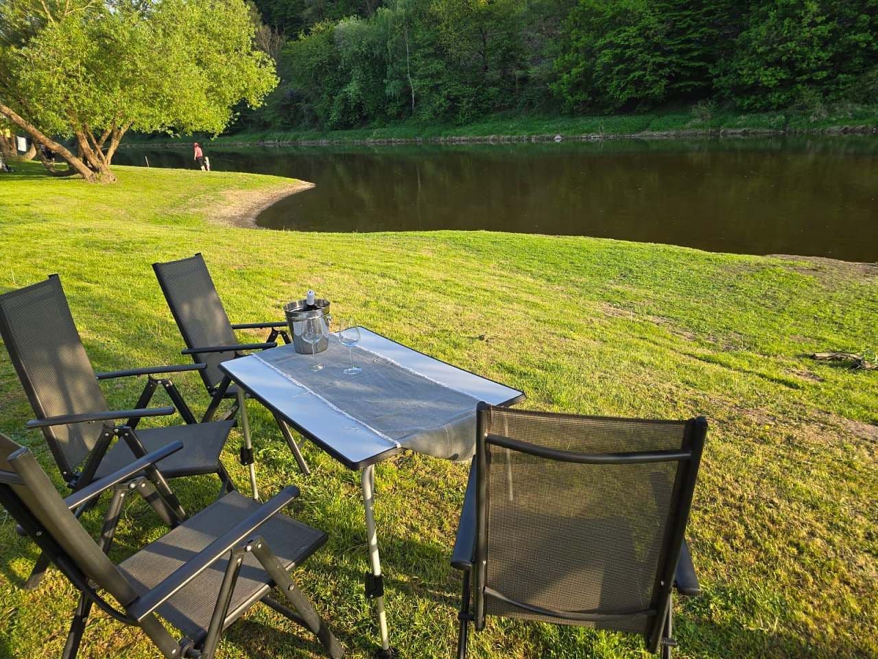 Pronájem chaty, chalupy, Zbečno, Středočeský kraj Pronájem chaty, chalupy, Zbečno, Středočeský kraj