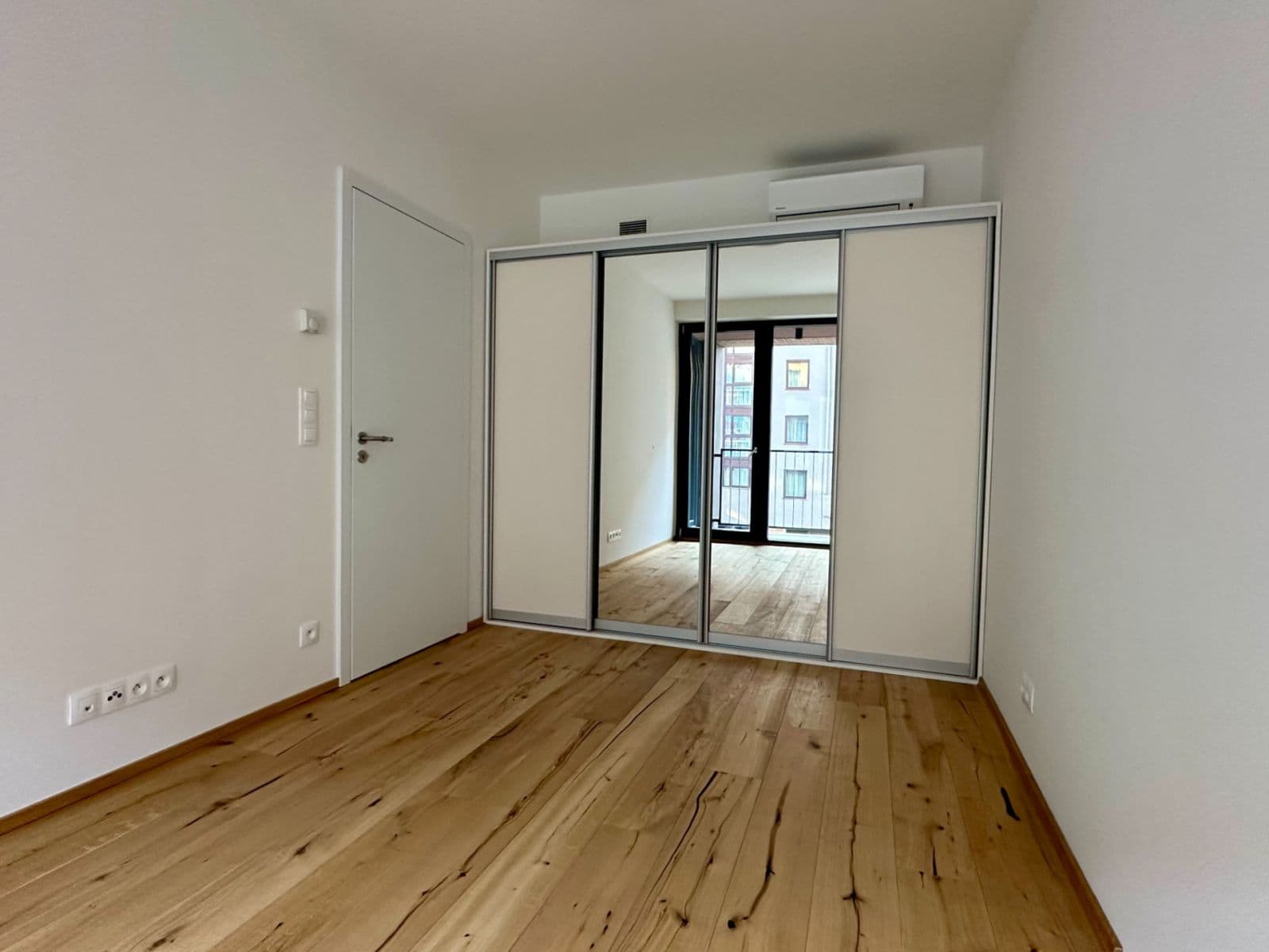 Pronájem bytu 2+kk 47 m², Sokolovská, Praha, Praha Pronájem bytu 2+kk 47 m², Sokolovská, Praha, Praha