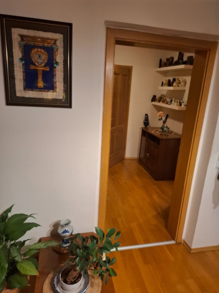 Prodej domu 250 m², pozemek 600 m², Pod Žvahovem, Praha, Praha Prodej domu 250 m², pozemek 600 m², Pod Žvahovem, Praha, Praha