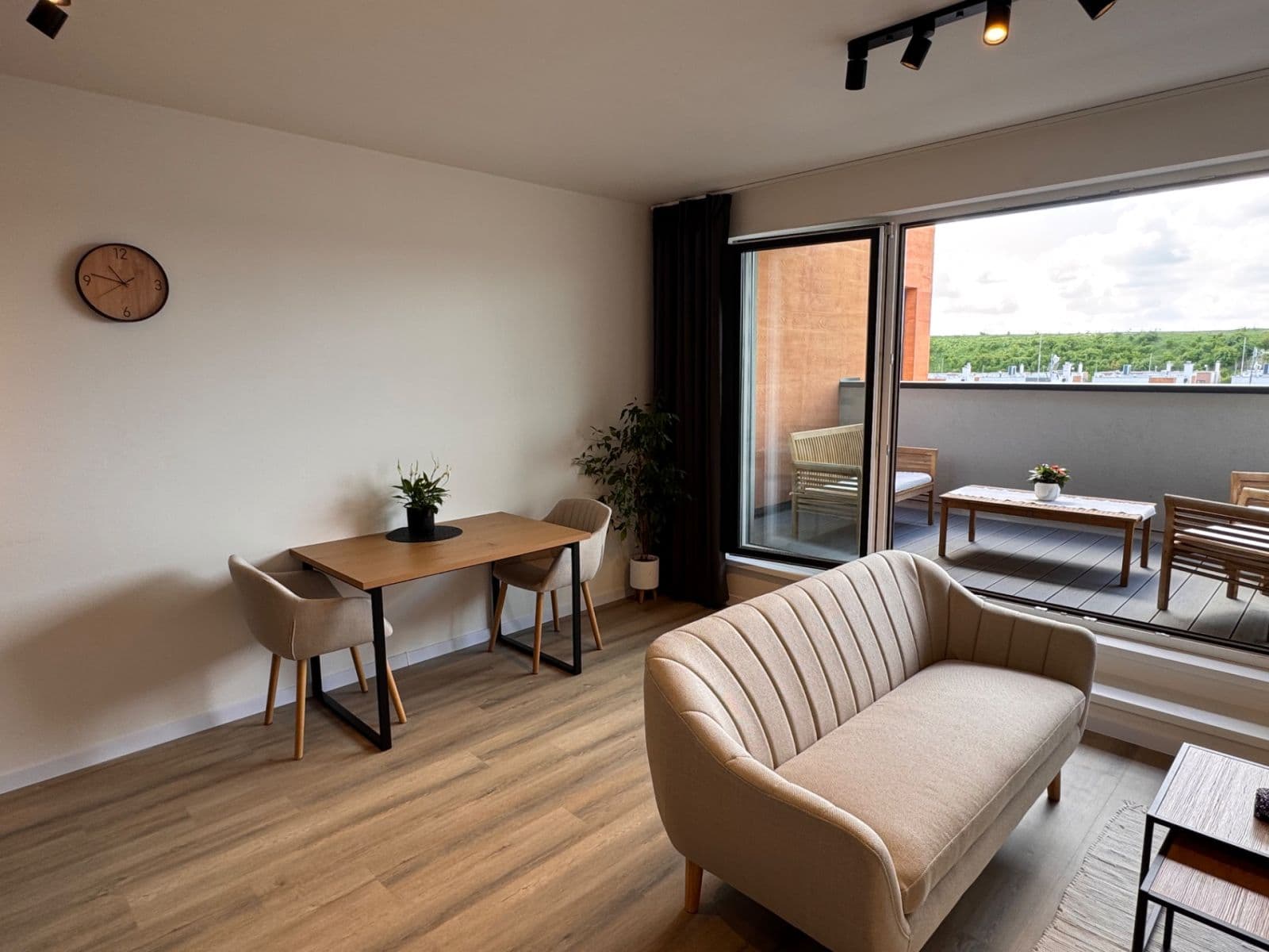 Pronájem bytu 1+kk 39 m², Hrabovská, Praha, Praha Pronájem bytu 1+kk 39 m², Hrabovská, Praha, Praha