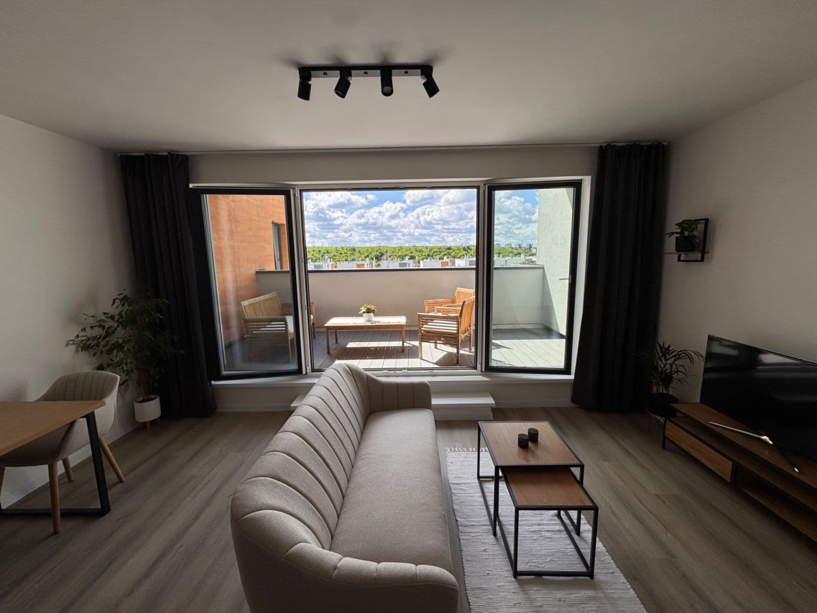 Pronájem bytu 1+kk 39 m², Hrabovská, Praha, Praha Pronájem bytu 1+kk 39 m², Hrabovská, Praha, Praha
