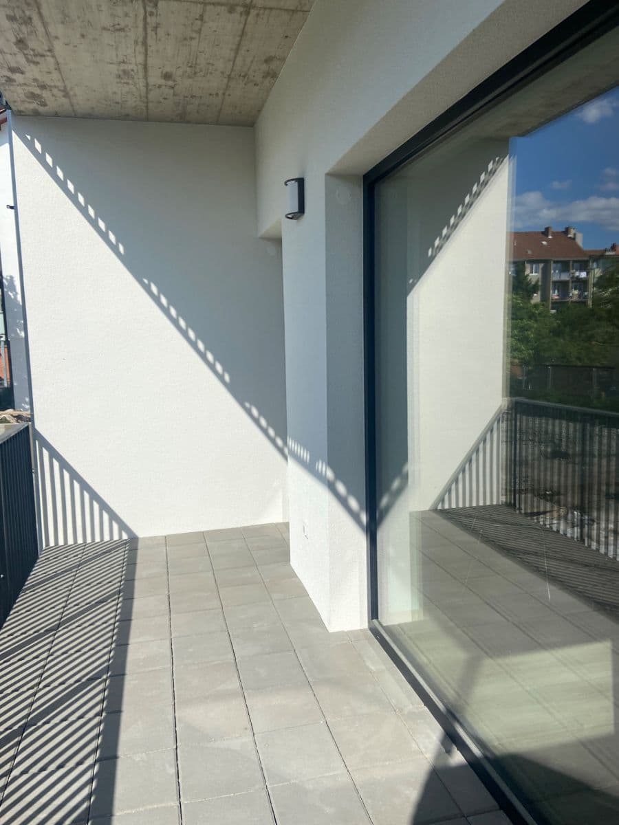 Pronájem bytu 1+kk 41 m², Škrochova, Brno, Jihomoravský kraj Pronájem bytu 1+kk 41 m², Škrochova, Brno, Jihomoravský kraj