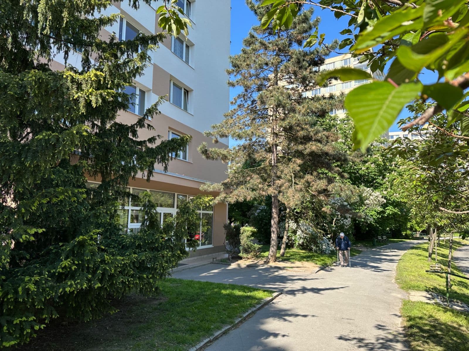 Pronájem bytu 1+kk 28 m², Nad Lesním divadlem, Praha, Praha Pronájem bytu 1+kk 28 m², Nad Lesním divadlem, Praha, Praha