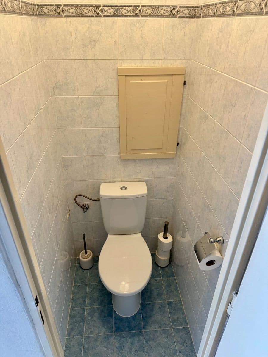 Pronájem bytu 1+kk 28 m², Nad Lesním divadlem, Praha, Praha Pronájem bytu 1+kk 28 m², Nad Lesním divadlem, Praha, Praha