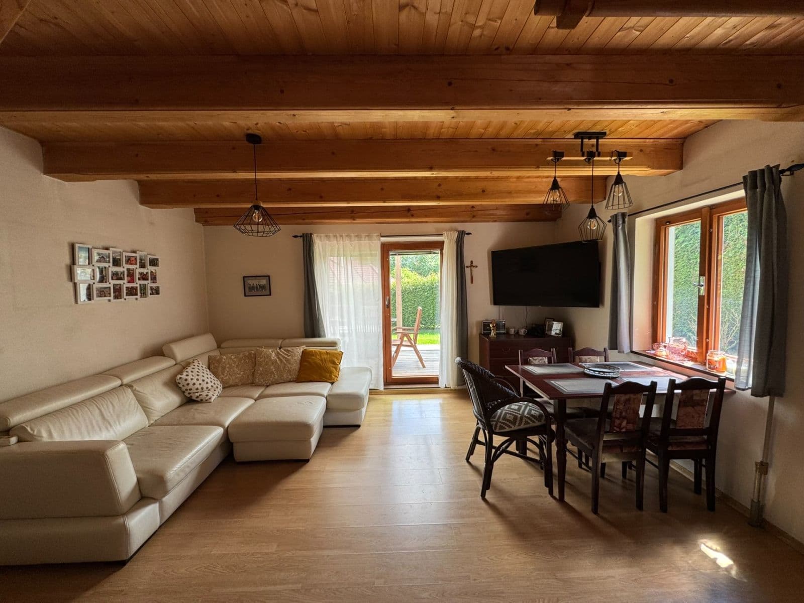 Prodej chaty, chalupy 72 m², pozemek 831 m², Borotín, Jihočeský kraj Prodej chaty, chalupy 72 m², pozemek 831 m², Borotín, Jihočeský kraj