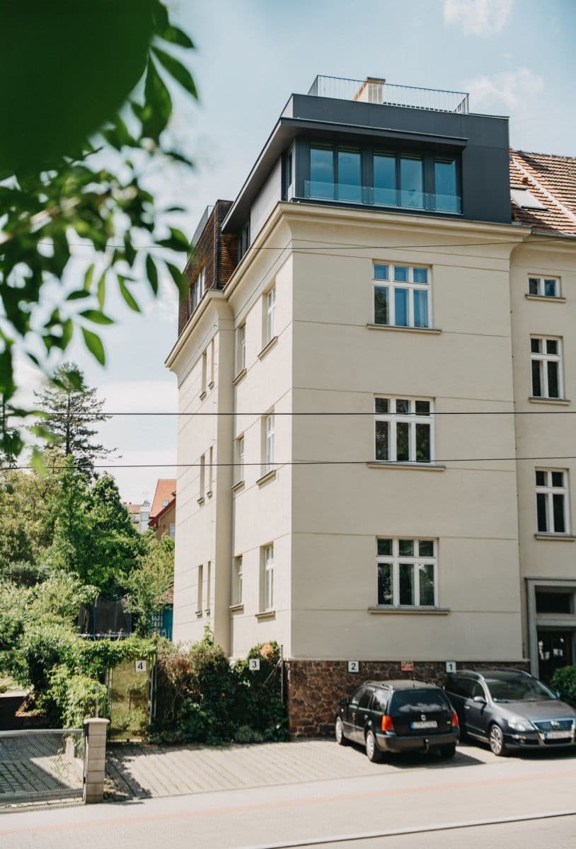 Pronájem bytu 3+1 90 m², Údolní, Brno, Jihomoravský kraj Pronájem bytu 3+1 90 m², Údolní, Brno, Jihomoravský kraj