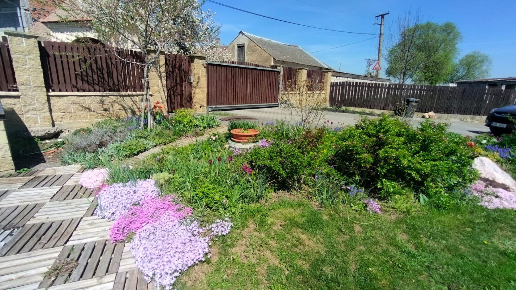 Prodej domu 180 m², pozemek 1.116 m², Roblín, Středočeský kraj Prodej domu 180 m², pozemek 1.116 m², Roblín, Středočeský kraj