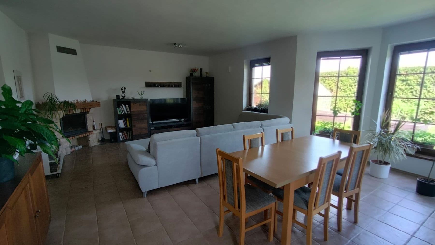 Prodej domu 180 m², pozemek 1.116 m², Roblín, Středočeský kraj Prodej domu 180 m², pozemek 1.116 m², Roblín, Středočeský kraj