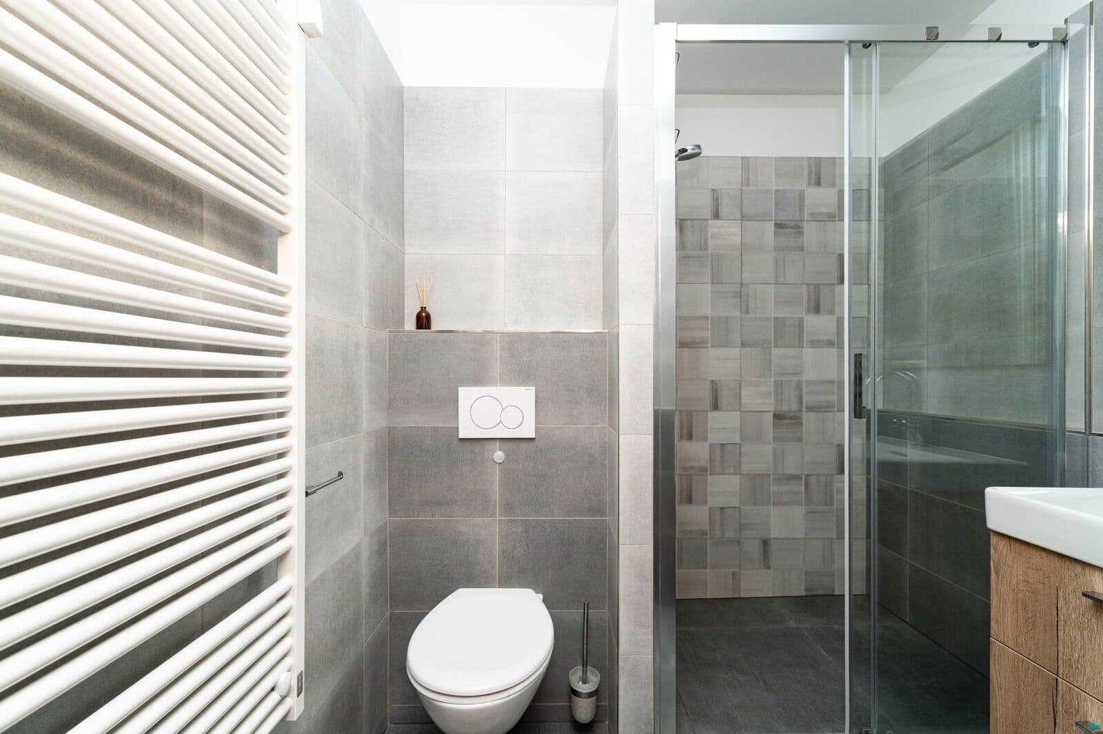 Pronájem bytu 3+1 73 m², náměstí Antonie Bejdové, Ostrava, Moravskoslezský kraj Pronájem bytu 3+1 73 m², náměstí Antonie Bejdové, Ostrava, Moravskoslezský kraj