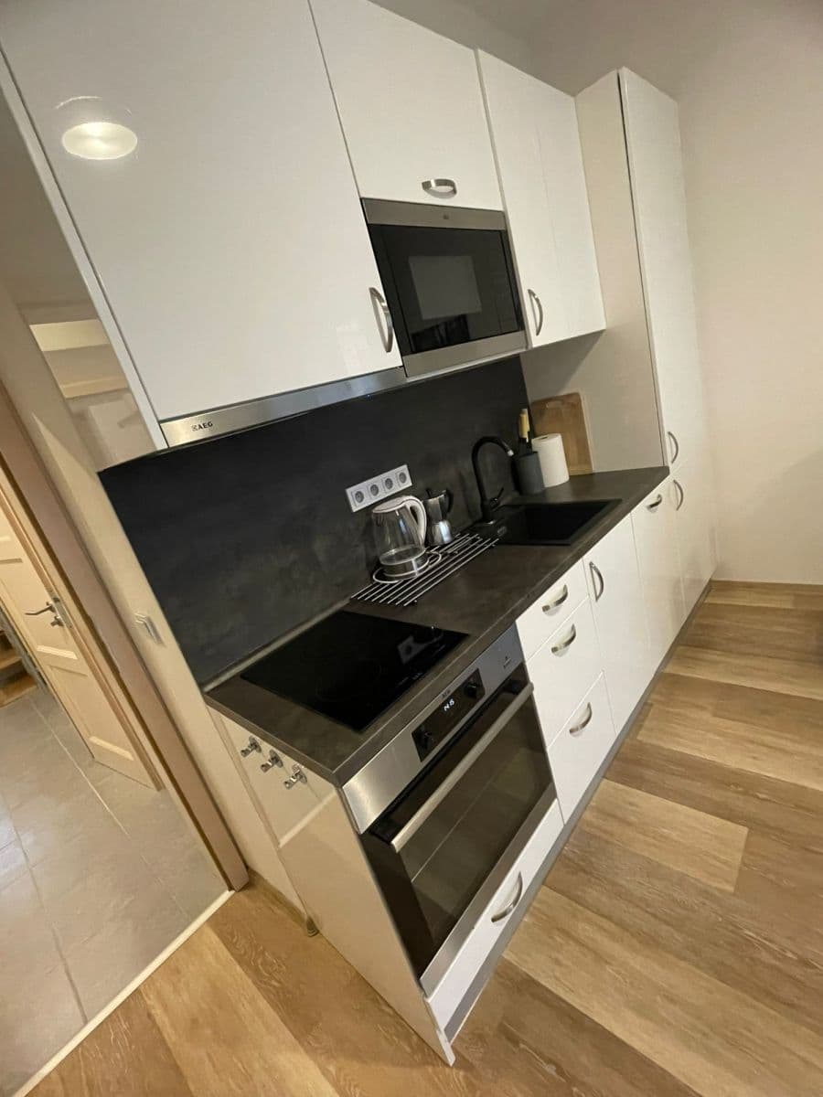 Pronájem bytu 62 m², Horní Rokytnice, Rokytnice nad Jizerou, Liberecký kraj Pronájem bytu 62 m², Horní Rokytnice, Rokytnice nad Jizerou, Liberecký kraj