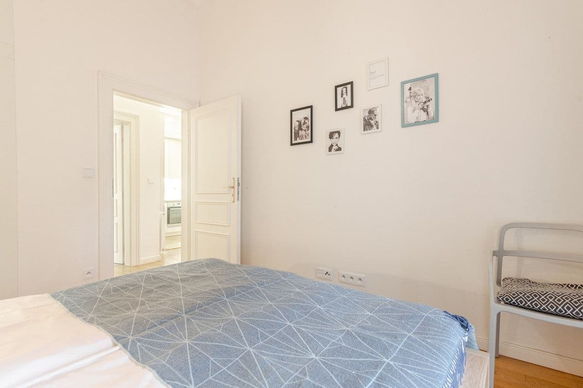 Pronájem bytu 50 m², Nitranská, Praha, Praha Pronájem bytu 50 m², Nitranská, Praha, Praha