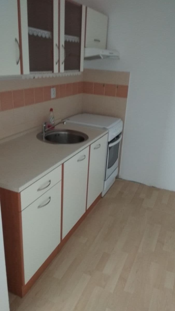 Pronájem bytu 2+kk 40 m², Popelákova, Brno, Jihomoravský kraj Pronájem bytu 2+kk 40 m², Popelákova, Brno, Jihomoravský kraj