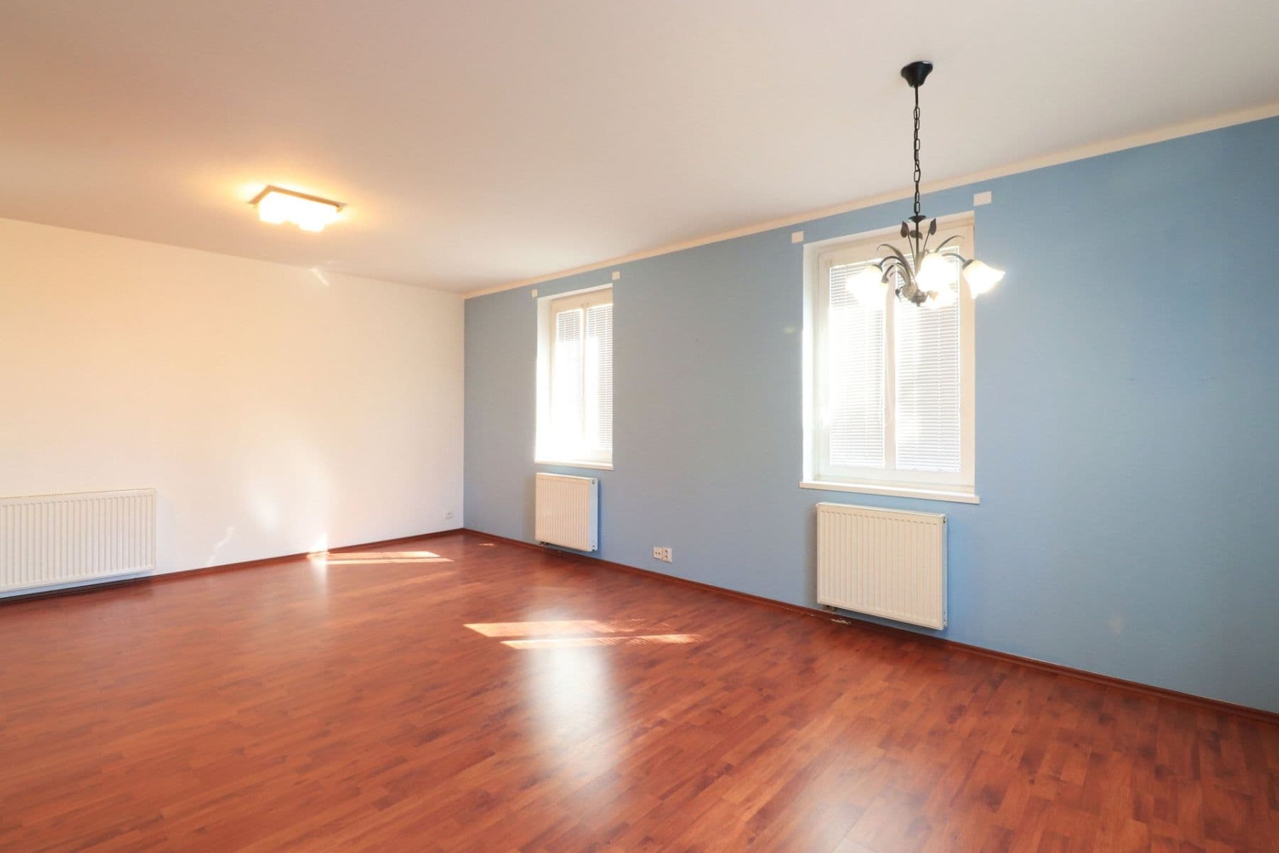 Pronájem domu 140 m², pozemek 335 m², V padolině, Praha, Praha Pronájem domu 140 m², pozemek 335 m², V padolině, Praha, Praha