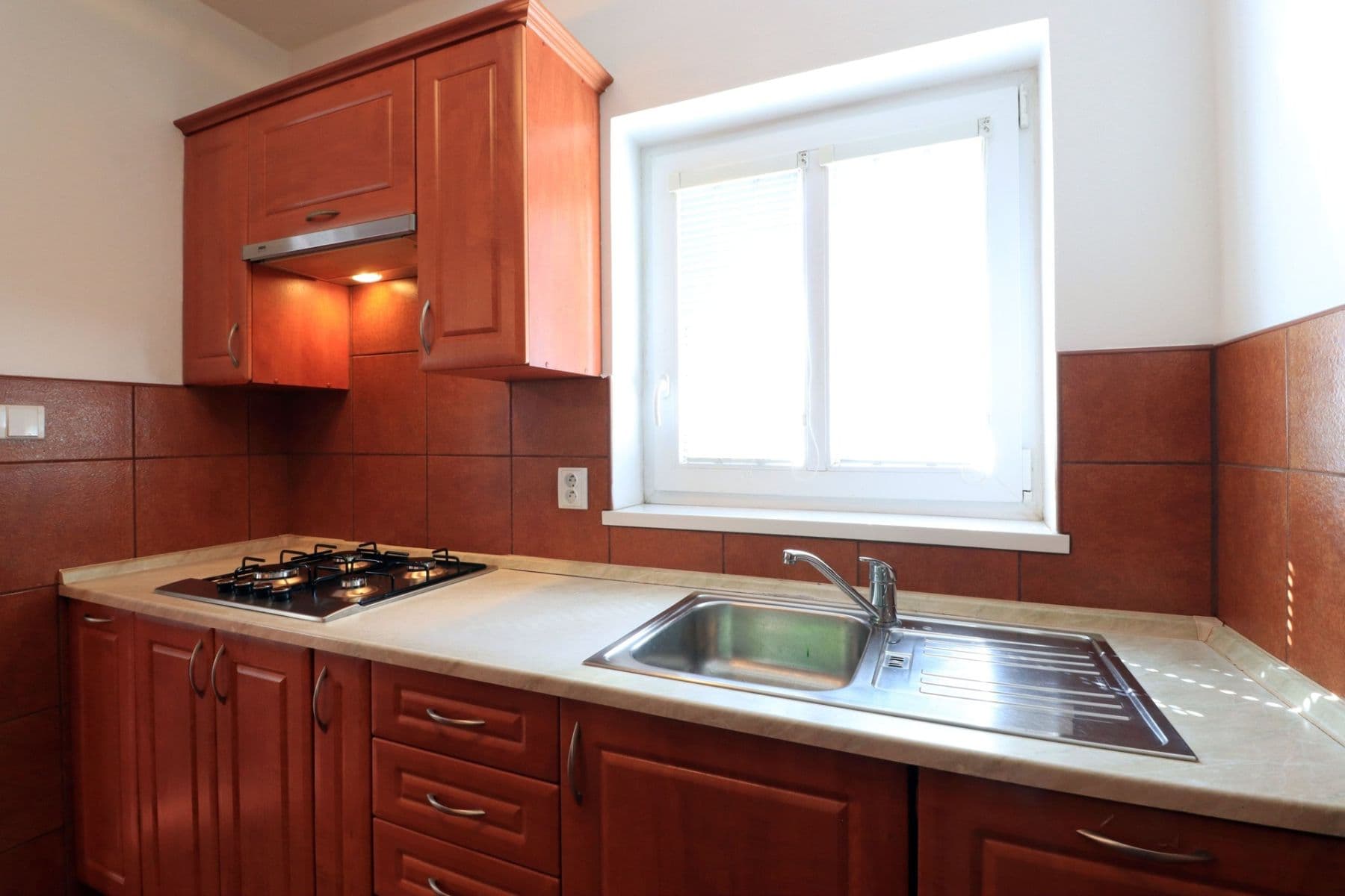 Pronájem domu 140 m², pozemek 335 m², V padolině, Praha, Praha Pronájem domu 140 m², pozemek 335 m², V padolině, Praha, Praha