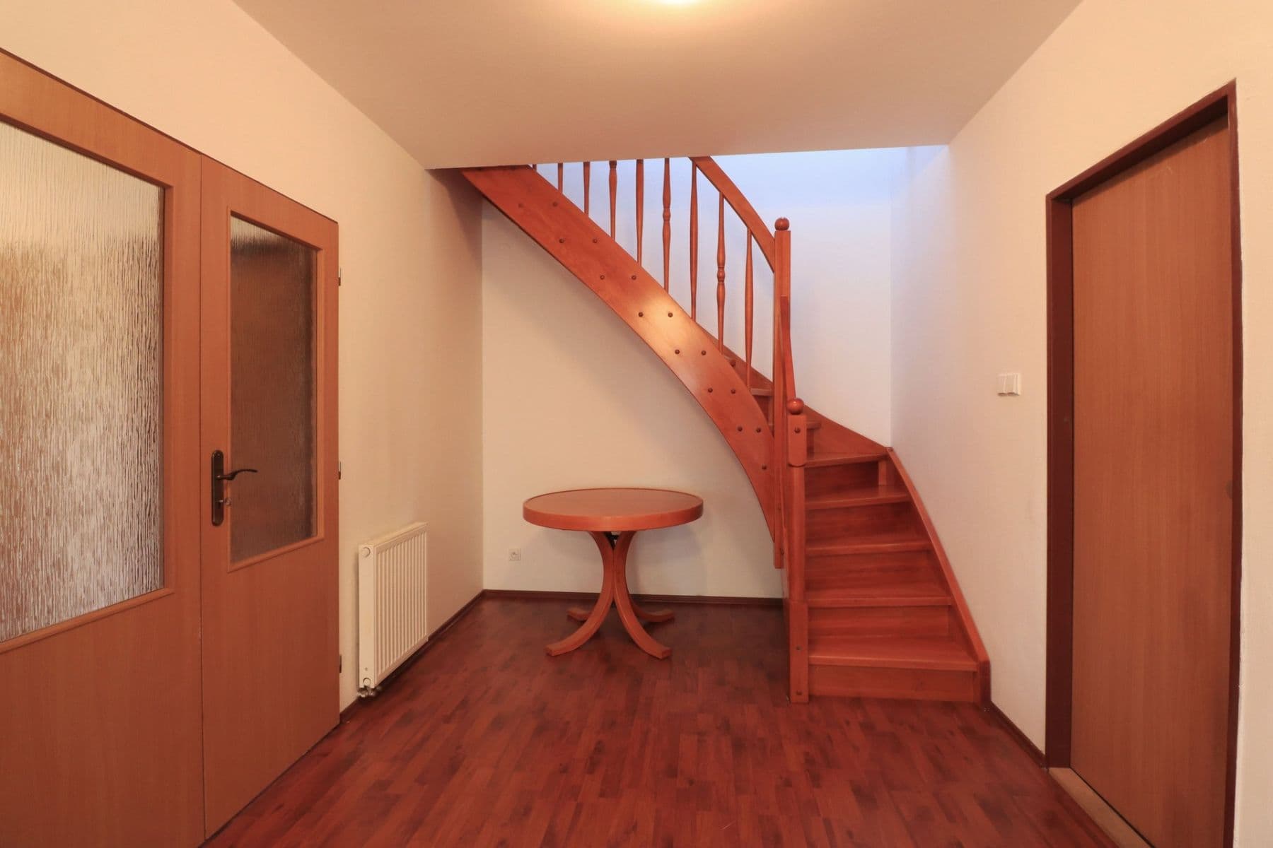 Pronájem domu 140 m², pozemek 335 m², V padolině, Praha, Praha Pronájem domu 140 m², pozemek 335 m², V padolině, Praha, Praha