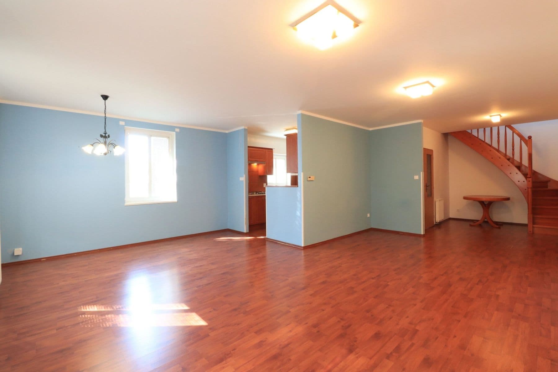 Pronájem domu 140 m², pozemek 335 m², V padolině, Praha, Praha Pronájem domu 140 m², pozemek 335 m², V padolině, Praha, Praha