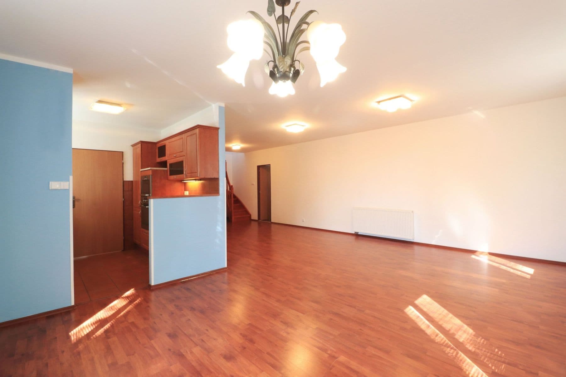 Pronájem domu 140 m², pozemek 335 m², V padolině, Praha, Praha Pronájem domu 140 m², pozemek 335 m², V padolině, Praha, Praha